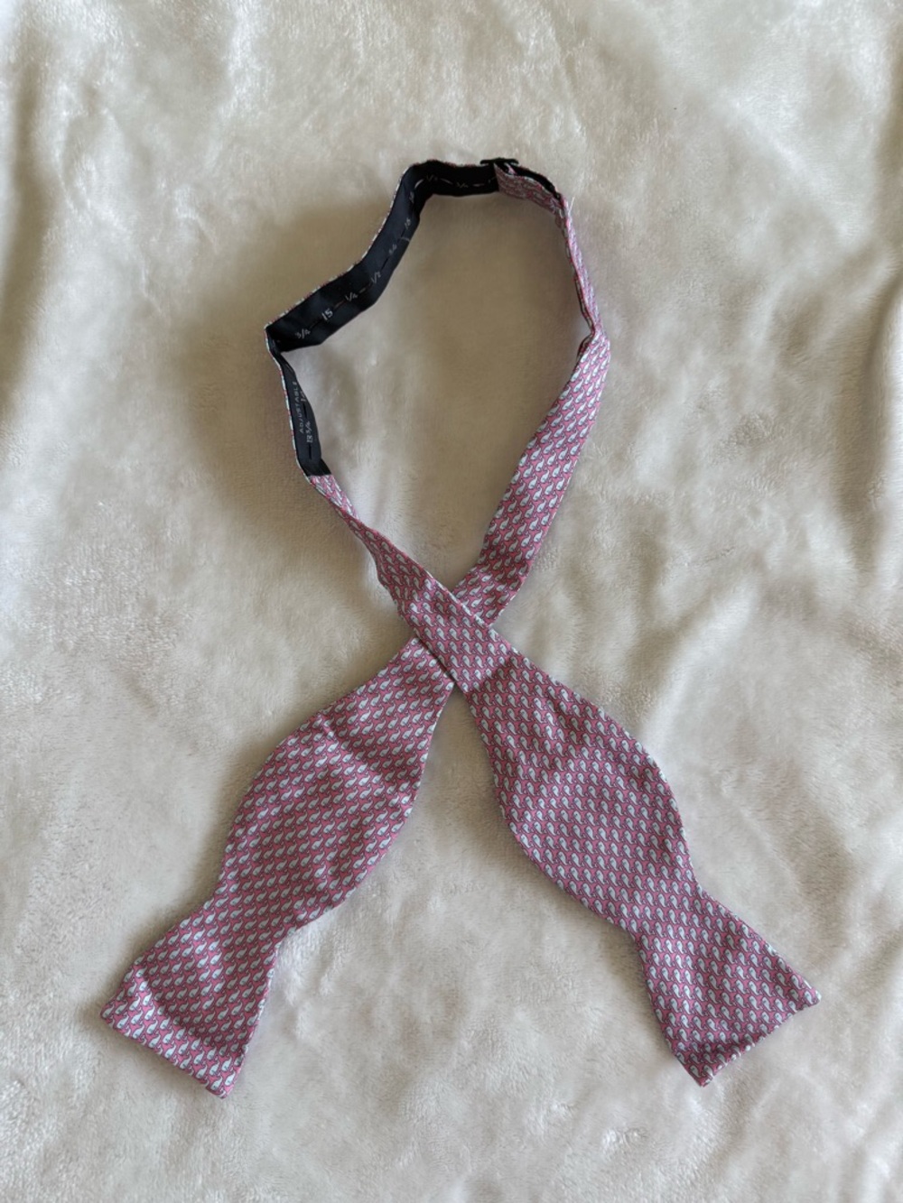 Vineyard Vines Pink Patterned Self-Tie Bow Tie